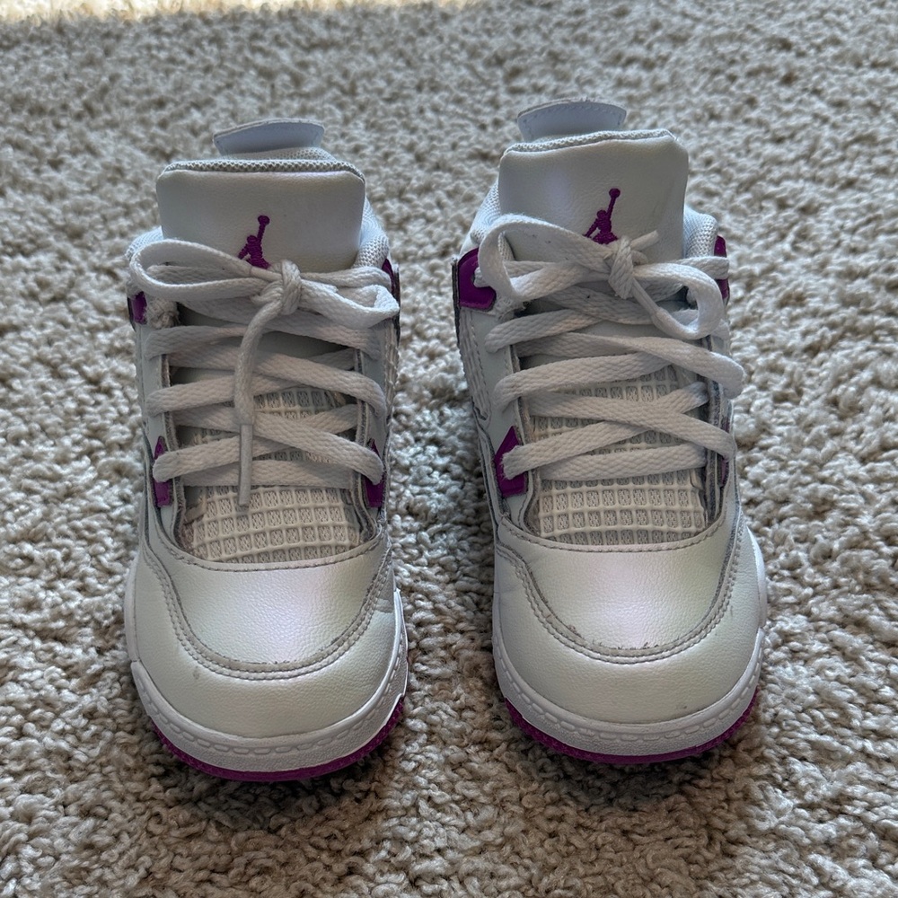 Jordan Kids Sneakers in White and Purple